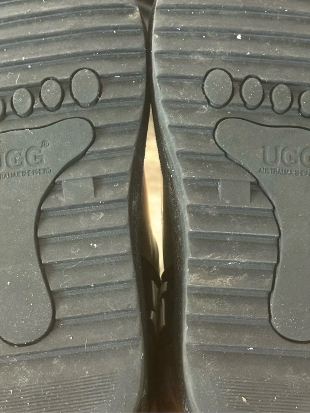 UGG Kids Black Glossy Short Rain & Snow Boots